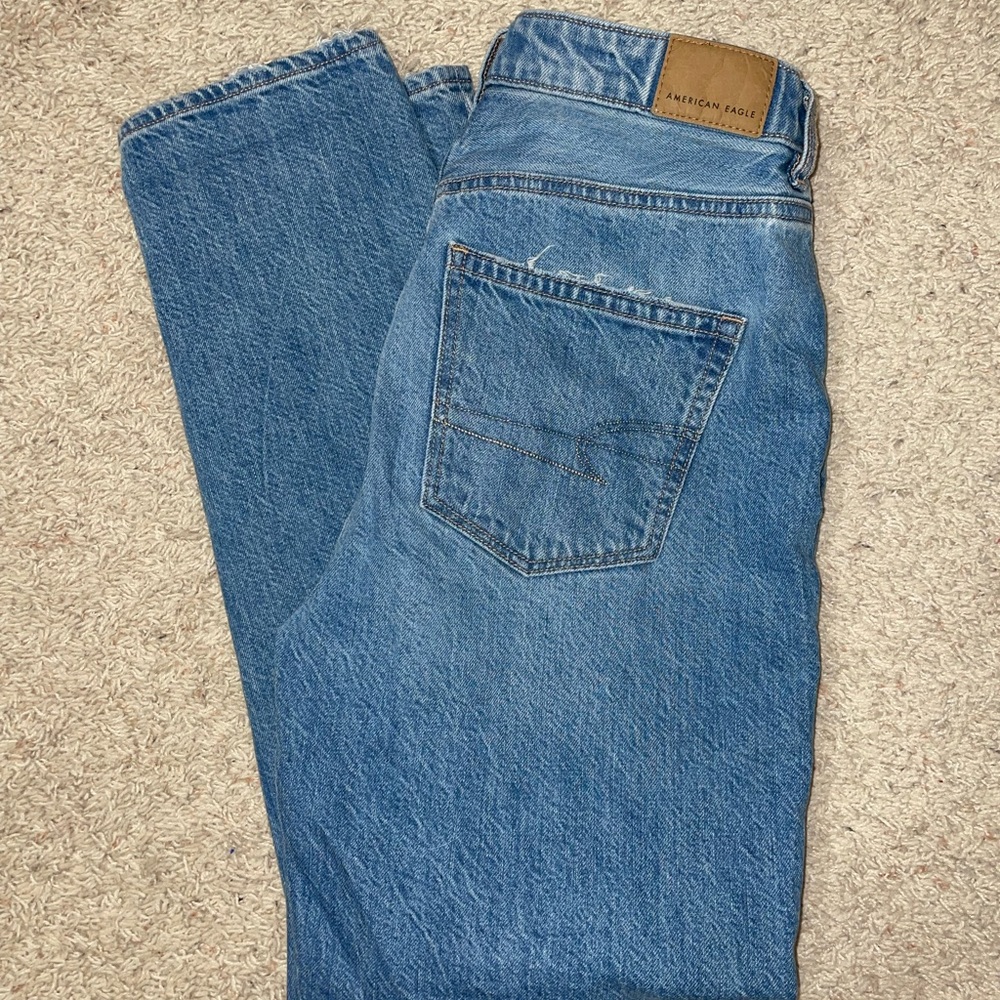 American Eagle Mom Jean